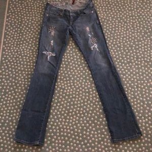 Guess Jeans with detail